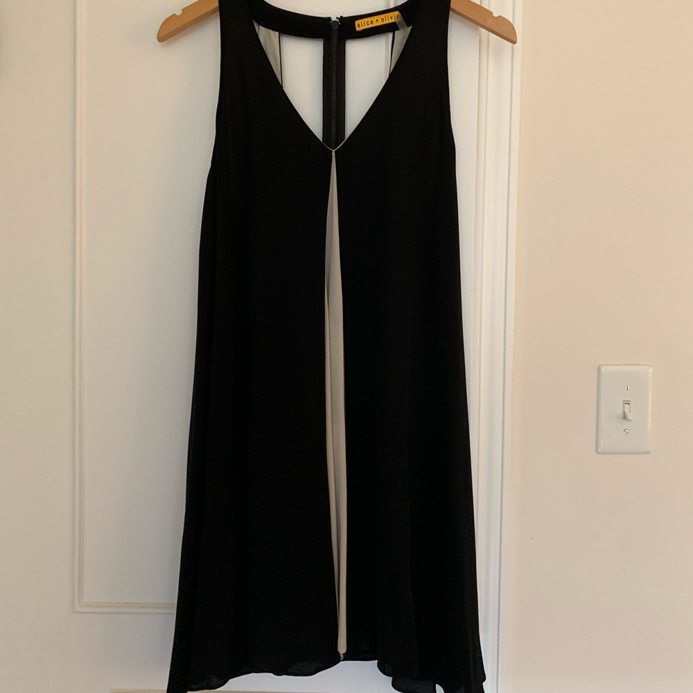 Alice + Olivia Silk Shift Dress